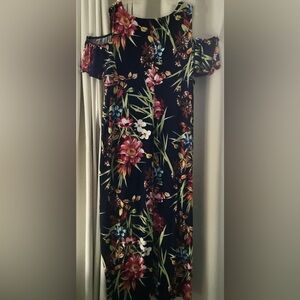 NWT Connected Apparel Plus Women’s Floral Print Polyester Maxi Dress; Size 24W